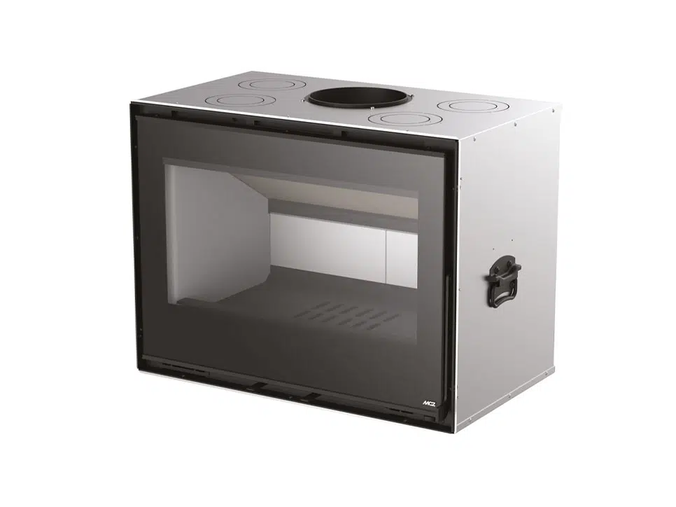 ליבת עץ QBOX 80 של MCZ האיטלקית — INSERT בעל ביצועים גבוהים במיוחד, 9.5 קילוואט, נצילות 85.1%, דירוג A+. התקנה מקצועית ✓ מוקד חום